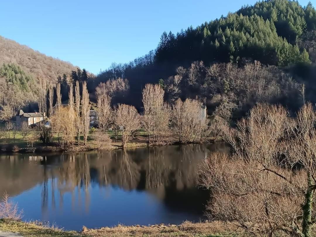 Le Castellou Bed & Breakfast Conques Bagian luar foto