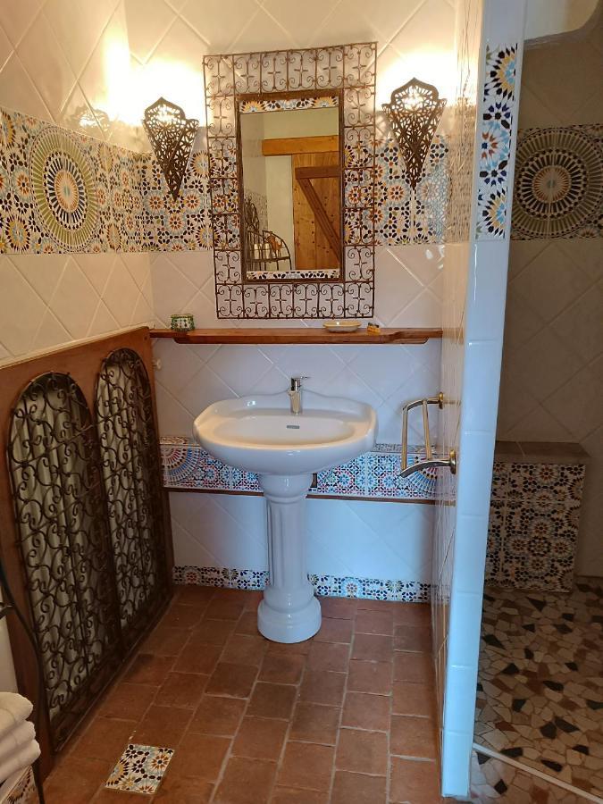 Le Castellou Bed & Breakfast Conques Bagian luar foto