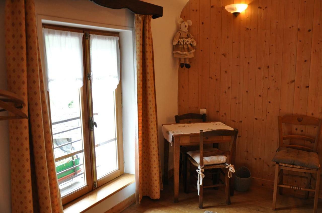 Le Castellou Bed & Breakfast Conques Bagian luar foto
